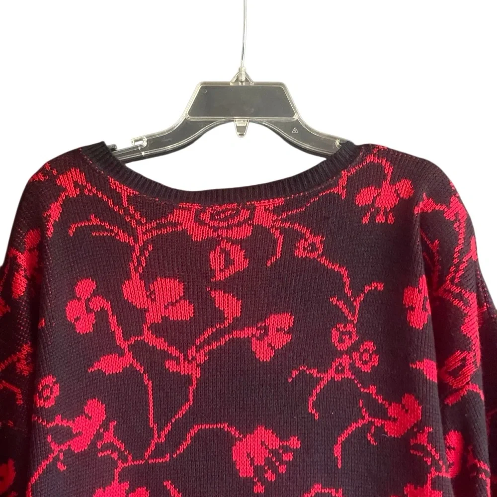 The Villager Long Sleeve Black/Red Floral Print Button Down Cardigan Sweater. Lg